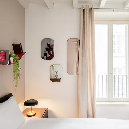 Rego - Boutique With Some Off-site In A Charming Historic District Close To Upper Town Apartment