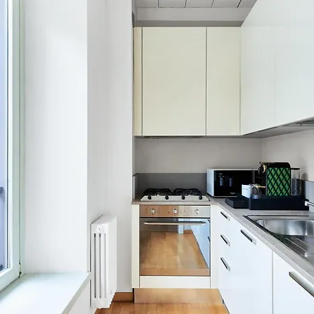 Apartment Rego - Boutique With Some Off-site In A Charming Historic District Close To Upper Town *