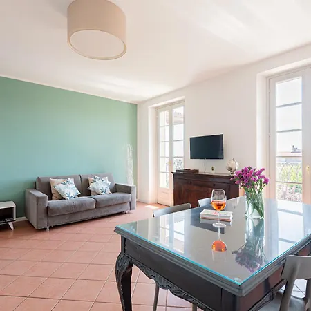 Rego - Boutique With Some Off-site In A Charming Historic District Close To Upper Town