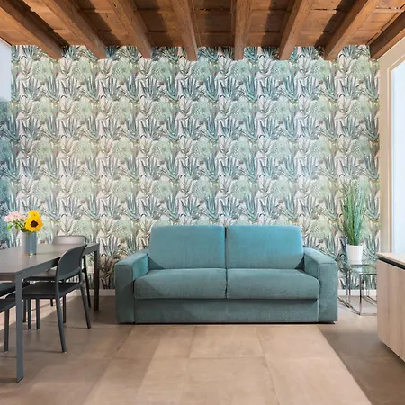 Rego - Boutique With Some Off-site In A Charming Historic District Close To Upper Town Apartment *