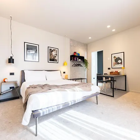 Rego - Boutique With Some Off-site In A Charming Historic District Close To Upper Town Bergamo