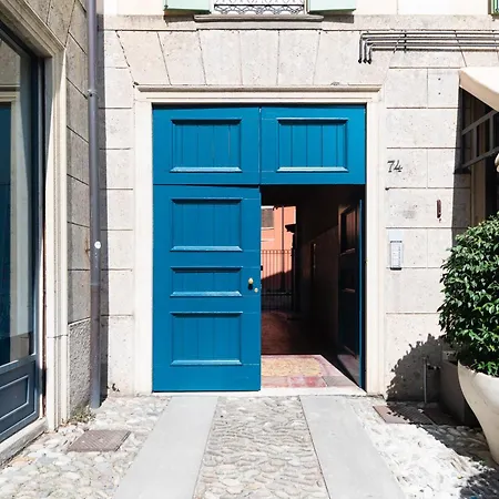 Rego - Boutique With Some Off-site In A Charming Historic District Close To Upper Town Apartment Bergamo