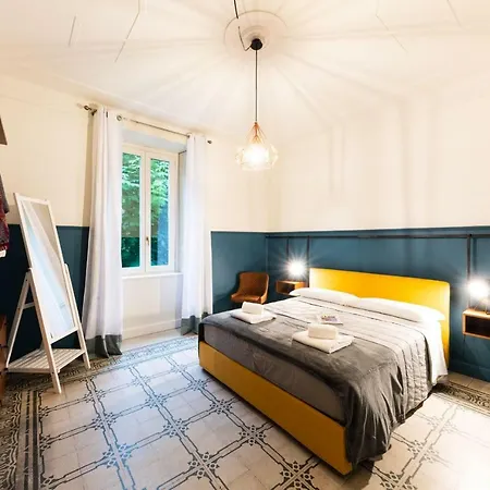 Apartment Rego - Boutique With Some Off-site In A Charming Historic District Close To Upper Town