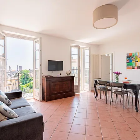 Rego - Boutique With Some Off-site In A Charming Historic District Close To Upper Town Apartmán Bergamo